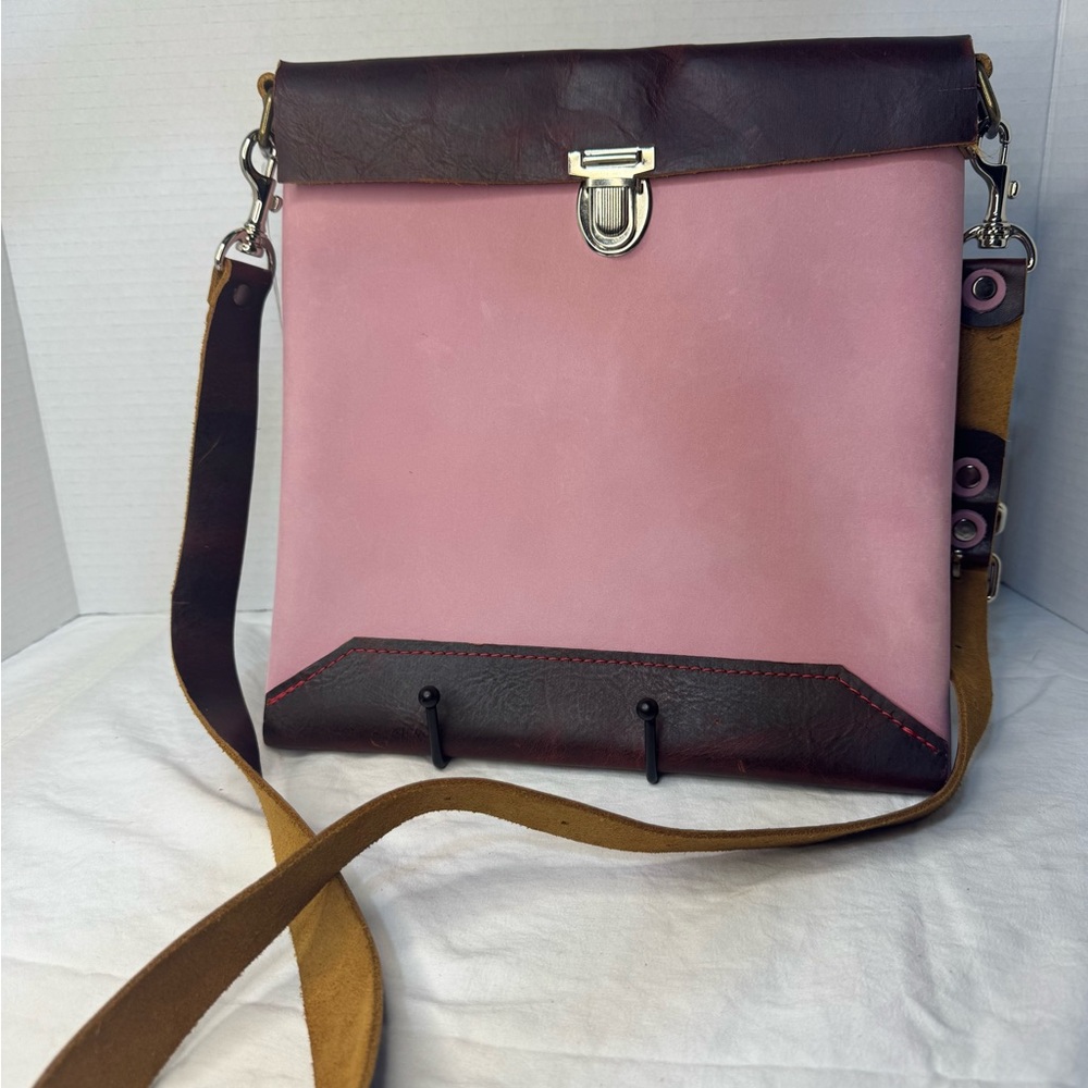 One of a Kind Don Rawzi Handmade Leather Crossbody/Shoulder Bag Made in the USA